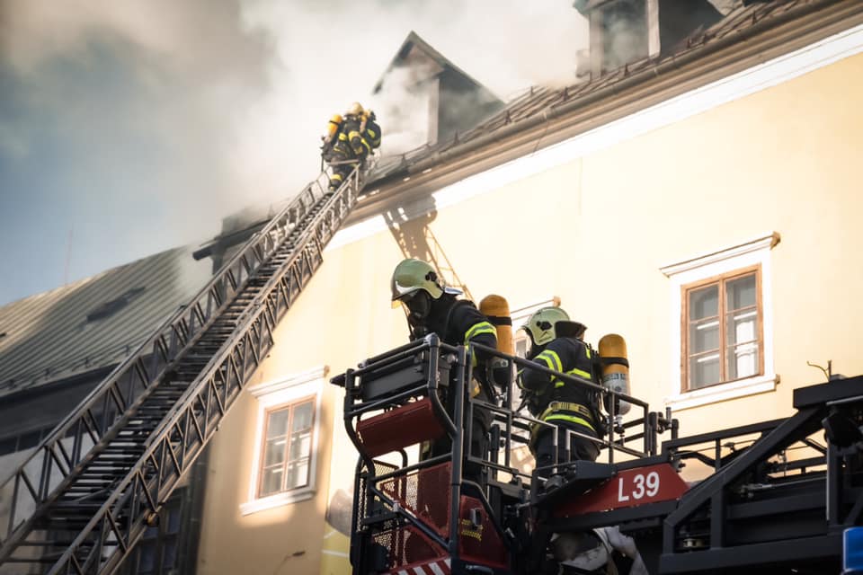 10 - Požiar budov v historickom centre Banskej Štiavnice